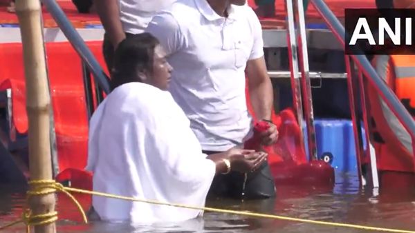 Maha Kumbh 2025: President Droupadi Murmu Takes Holy Dip In Prayagraj