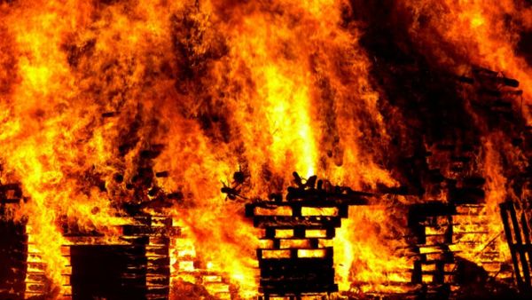 Bengaluru Fire Accident: Two Workers Charred to Death in Construction Site Blaze