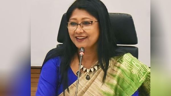 JMM MP Mahua Maji Meets Road Accident, Critically Injured; Hospitalised