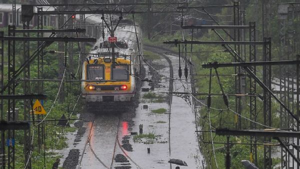 Mumbai Local Train Services Update: Pre-Monsoon Preparations In Full Swing To Tackle Water Logging