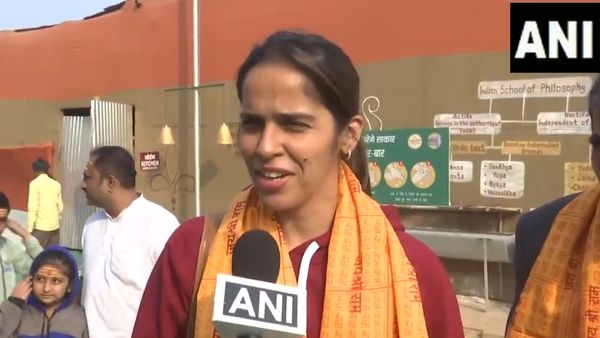 Badminton Star Saina Nehwal To Take Holy Dip At Triveni Sangam, Praises UP Government