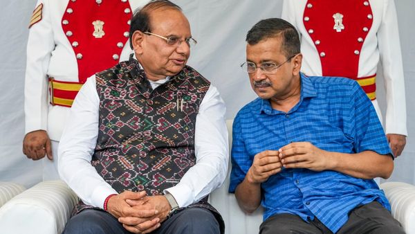 Delhi LG VK Saxena Orders Probe Into AAP's Horse Trading Charge Against BJP