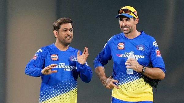 MS Dhoni's Batting Position Sparks Debate As CSK Coach Stephen Fleming Throws Light On Decision