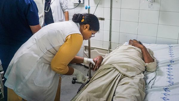 Maharashtra Charitable Hospitals Must Reserve 20% Beds For Poor, Says New Amendment