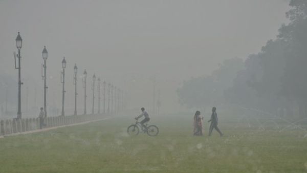 AQI Worsens, Pollution Curbs Return in Delhi