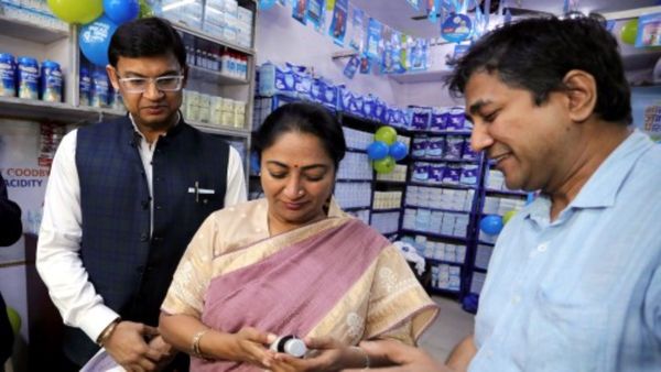 Jan Aushadhi Kendra to Be Established Within 500m of Every Govt Hospital: Delhi CM