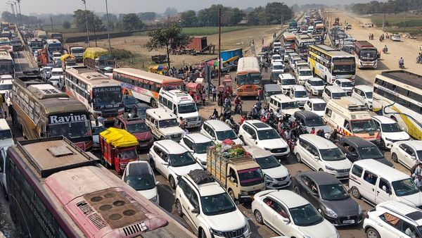 Hyderabad Police Announce Traffic Restrictions for Hazrat Ali’s Death Anniversary Procession
