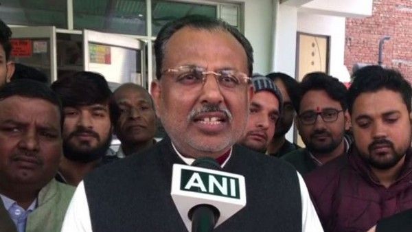 UP BJP Leader Raghuraj Singh Suggests Muslim Men Wear 'Tarpaulin Hijabs' To Prevent Holi Colours