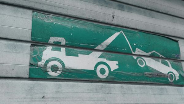 What Led To 600 Vehicles Being Towed In Wadala’s Dosti Acres?