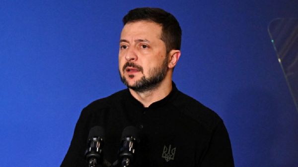 Ukrainian President Volodymyr Zelenskyy To Resign?