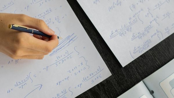 JEE Main Session 2 Sparks Row Over Errors In Response Sheets, Answer Keys; Furious Parents, Students React