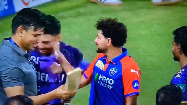 Kuldeep Yadav Slaps Rinku Singh After DC's Defeat - Watch