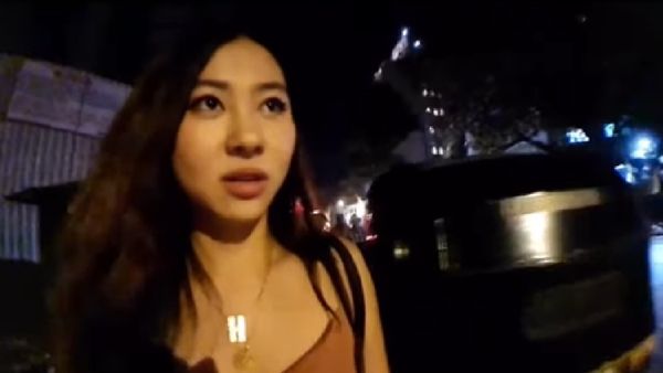 Mumbai Viral Video: South Korean YouTuber Harassed On Street While Live Streaming—Watch What Happened Next
