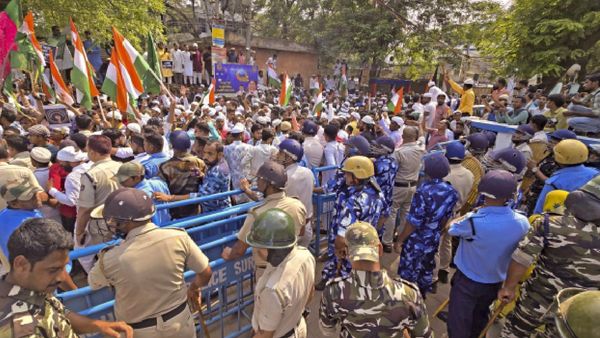 Murshidabad Tense After Waqf Act Protests Turn Violent; Two Dead, Over 100 Arrested