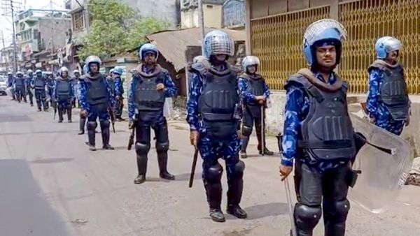 Bengal Governor Visits Families Of Victims In Violence-Affected Murshidabad.