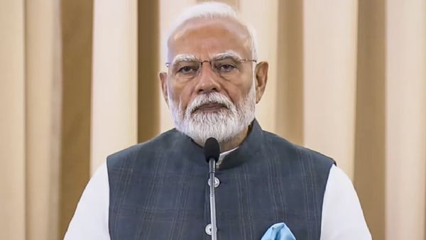 PM Modi Presented With 'The World Tipitaka: Sajjhaya Phonetic Edition' By Thailand's Prime Minister