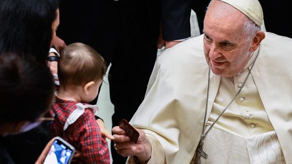 Pope Francis Net Worth: Catholic Spiritual Leader's Simple Lifestyle, How Much He Used To Donate From Salary