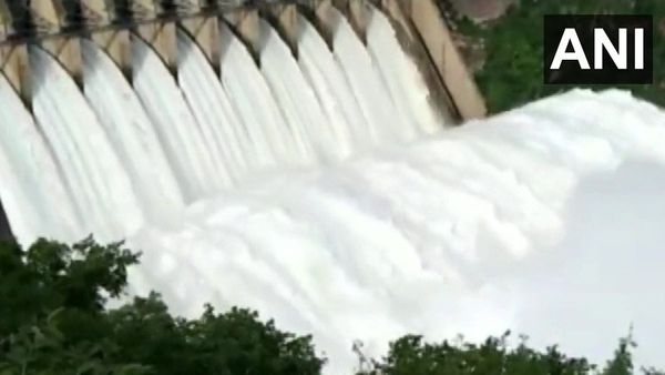 NDSA To Review Srisailam Dam Conditions After Telangana Flags Safety Issues