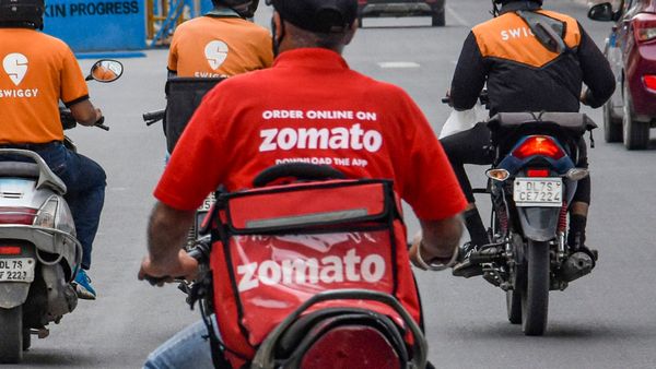 Zomato Lays Off 600 Employees Amid Slowdown in Food Delivery, Blinkit Losses, AI Thrust