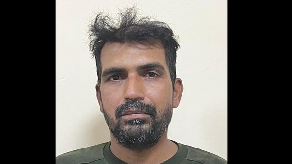 After 21 Days, Pakistan Hands Over BSF Jawan To India