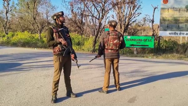 J&K: One LeT Terrorist Killed, Two Trapped In Shopian Encounter Amid Renewed Crackdown On Militancy