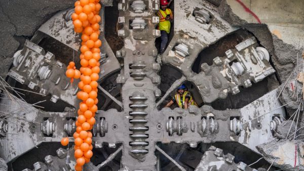 Delhi Metro Gets SC Nod for Ridge-Area Construction Under 10 Green Norms