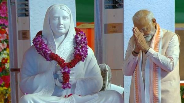 Sindoor Symbol Of 'Nari Shakti': PM Modi Pays Tribute To Devi Ahilyabai Holkar In Bhopal
