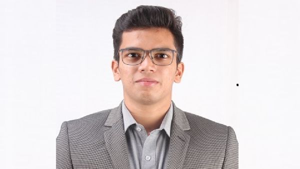 Digital Innovation in Student Housing: Siddhey Mahadik's Students Landing Inc. Success Story