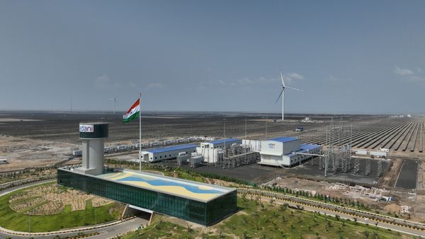 Adani Green Hits 15,539 MW Milestone with New Renewable Units in Khavda