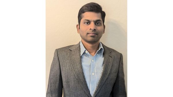 Pioneering Cloud Migration Excellence in Financial Services: The 50+ PB Hadoop Migration Success Story
