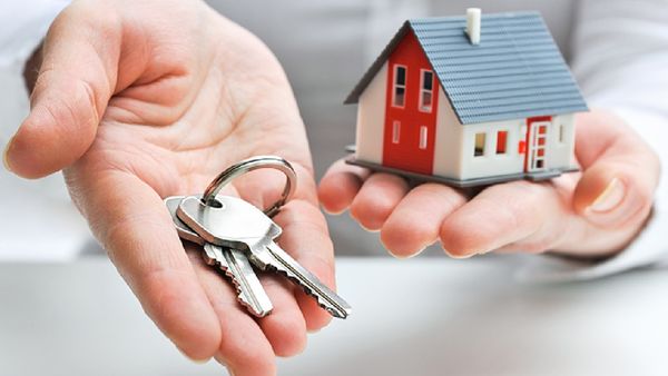 Is It The Right Time To Refinance? Know Home Loan Refinance Calculations