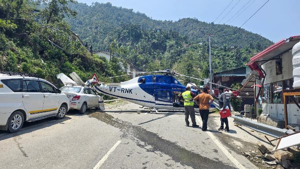 Helicopter To Kedarnath Makes Emergency Landing On Uttarakhand Highway