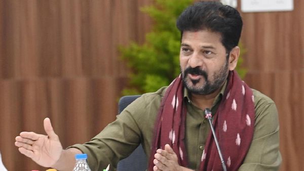 Revanth Reddy Expands Cabinet: Vivek Venkataswamy, Laxman Kumar, Srihari Sworn In