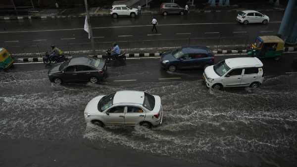 Orange Alert In Delhi For Rain And Thunderstorms, Says IMD