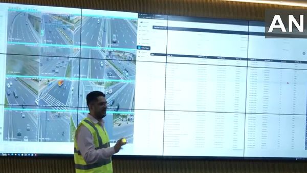Delhi's Dwarka Expressway Now Home To India's First AI Traffic Management System