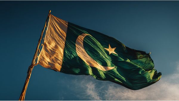 13 Soldiers Killed, 29 Injured In Suicide Car Bombing In Pakistan’s North Waziristan