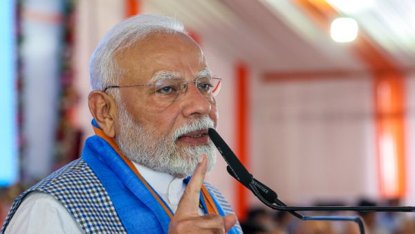 In Bihar, PM Modi Launches Pointed Attack On Lalu Yadav Over 'Insulting Babasaheb'