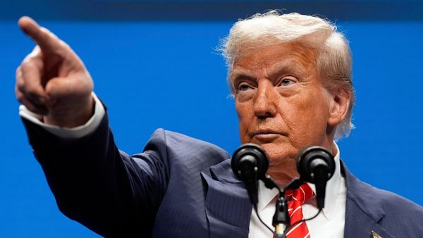 Top Iranian Cleric Declares Fatwa Against Donald Trump, Netanyahu