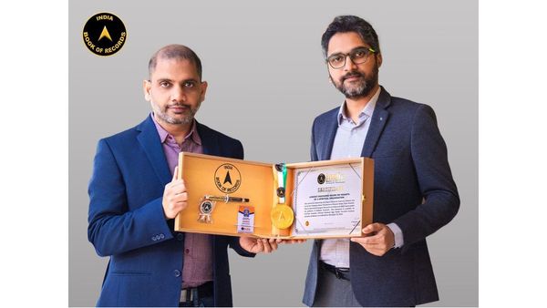 Prashant Advait Foundation Sets Record with Longest Vedanta Discourse