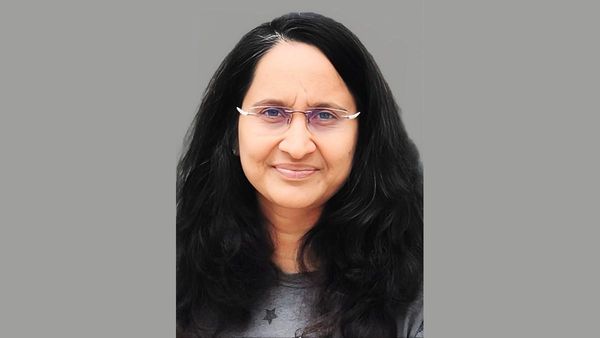 Conversational, Contextual, Transformational: Laxmi Vanam and the Future of BI