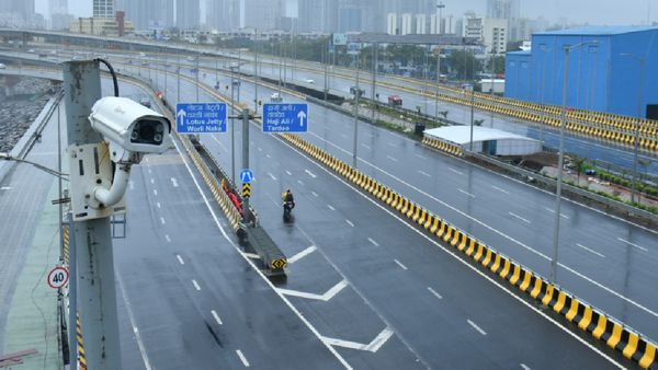 Mumbai Coastal Road Now Under 24x7 Surveillance With 236 AI-Enabled CCTVs