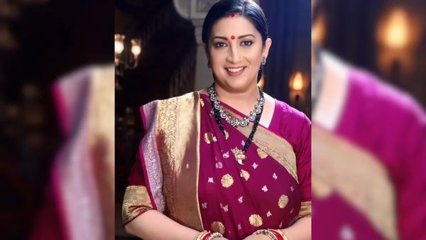 Kyunki Saas Bhi Kabhi Bahu Thi Reboot: Smriti Irani 's First Look As Tulsi Out