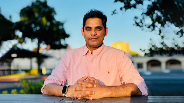 AI-Driven Front End: How Machine Learning is Changing Web UI/UX - A Deep Dive with Venkata Vemuri