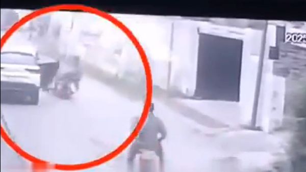 Jammu and Kashmir Cricketer Dies In A Road Accident | CCTV Video