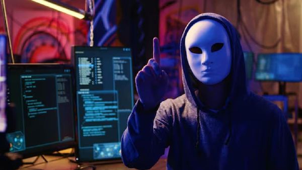 When Hacker Meets Scammer: Manish Kumar's Tech Support Scam Exposed By Vigilant User