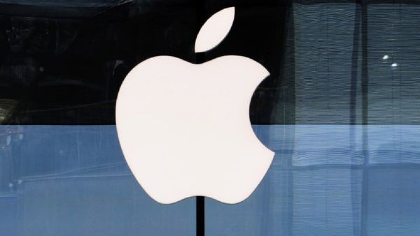 Apple's New AI Product Aims To Compete With ChatGPT In The AI Search Market