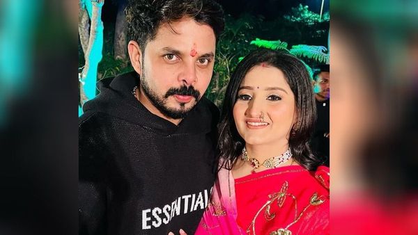 IPL Slapgate: Sreesanth's wife Bhuvneshwari Criticises Lalit Modi And Michael Clarke For Reviving Controversy