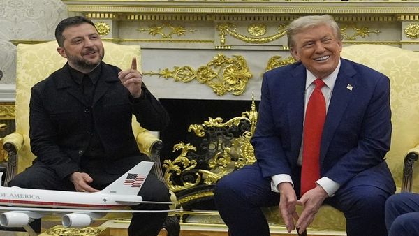 Trump To Arrange Face-To-Face Meeting Between Putin And Ukraine's Zelenskyy