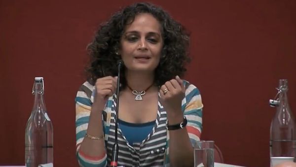 India Waging War Against Its Own People In Kashmir, Goa, Punjab Since 1947: Arundhati Roy In Viral Video