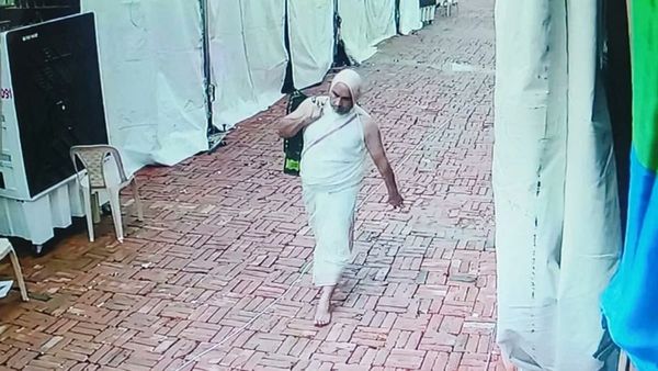 Kalash Theft Case: Accused Bhushan Verma Arrested from Hapur for Stealing Golden Urn Near Red Fort